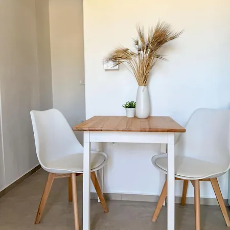 Oxalis Mykonos Daire Plintri